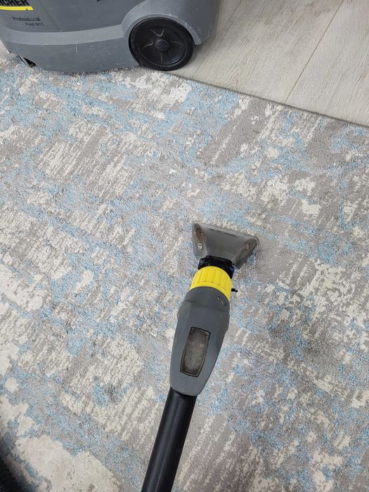 Моющий пылесос КЁРХЕР