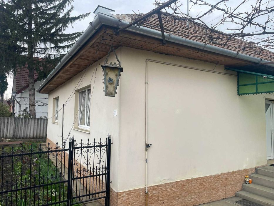Vand Casa in Zona Mosnei Str Avram Iancu