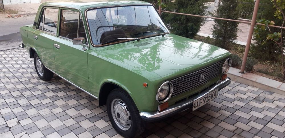 Ваз 21011 сотилади