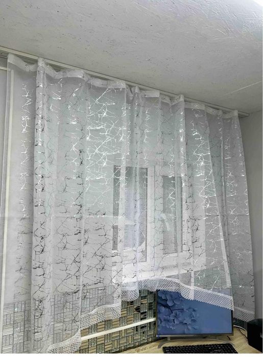 В наличии кухонный тюль