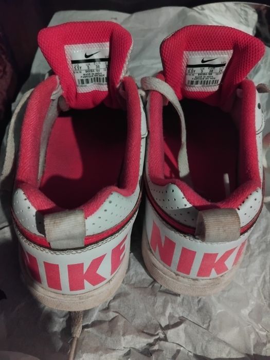 Оригинални Маратонки Nike  38 1/2