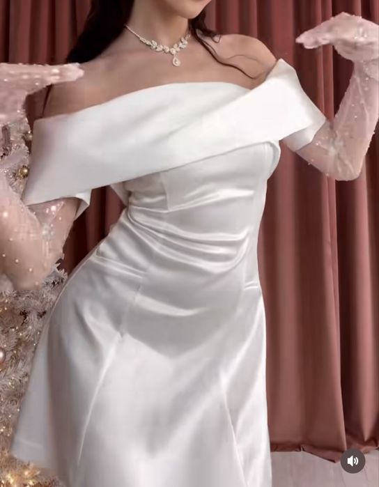 Продам платья вечерние