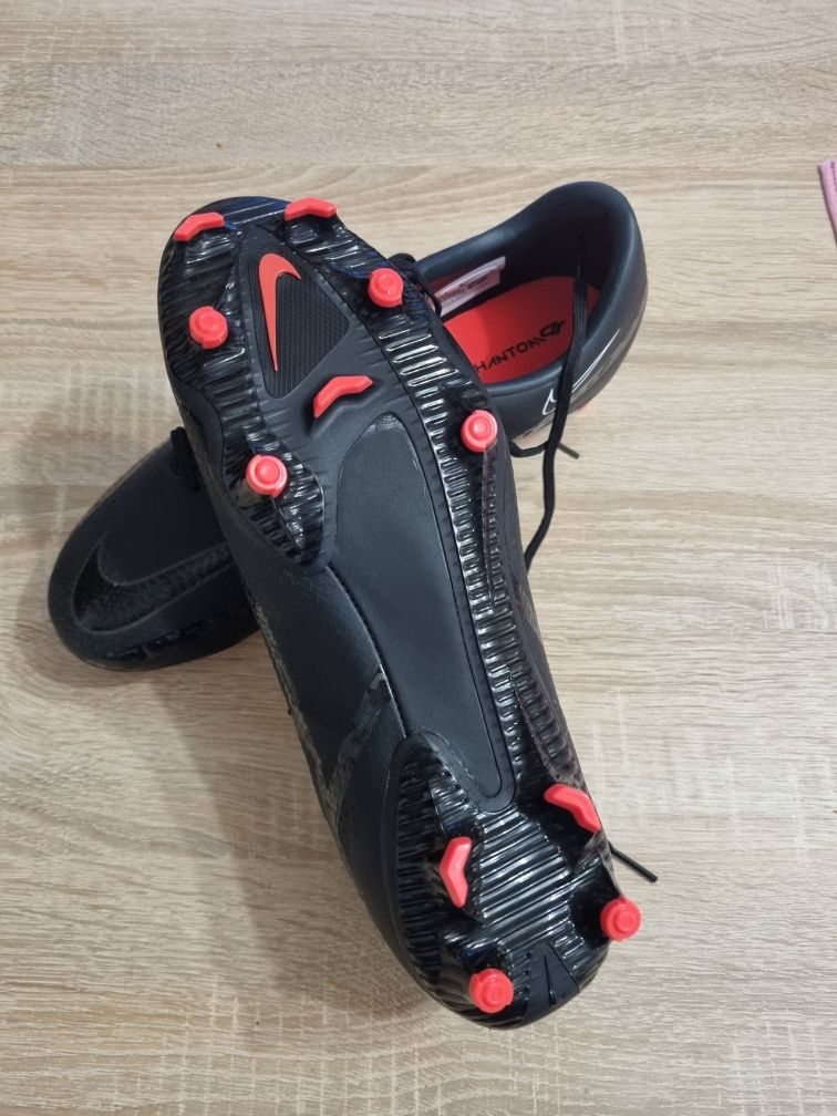 Бyтонки Nike Phantom
