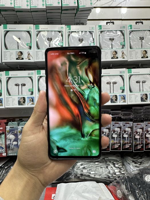 Samsung galaxy  S10 +