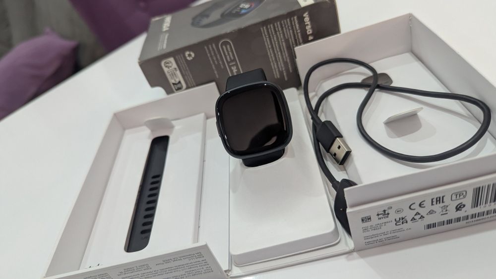 Smartwatch Fitbit Versa 4