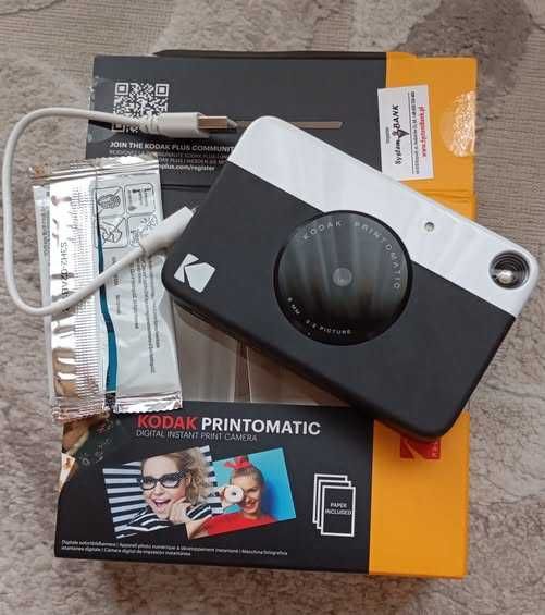 Фотоапарат за моментни снимки Kodak Printomatic 150 лв.