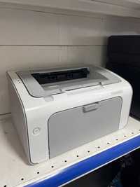 Один из Лучших черно-белых принтеров HP Laserjet P1102