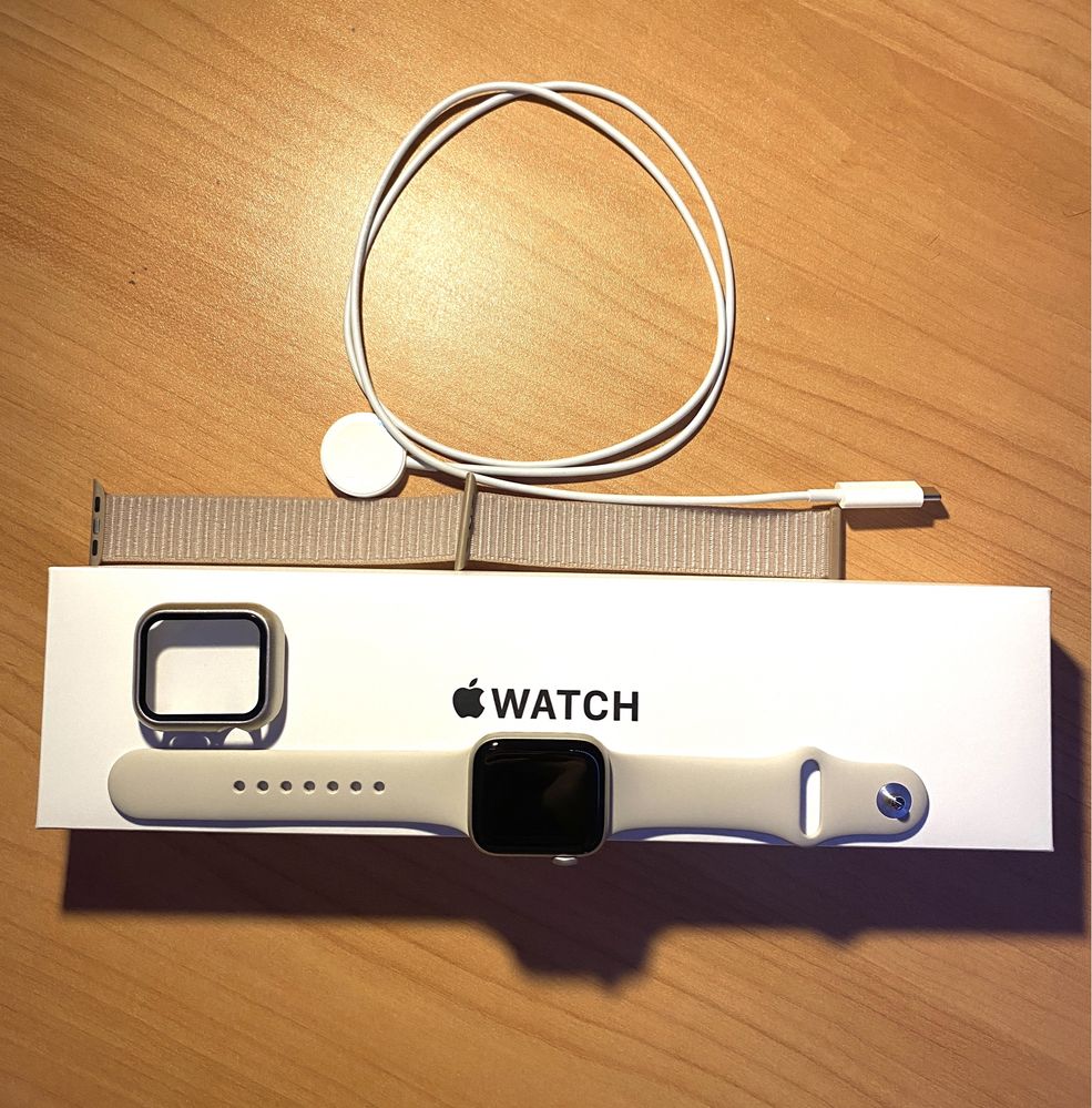 Apple Watch SE Starlight 40MM