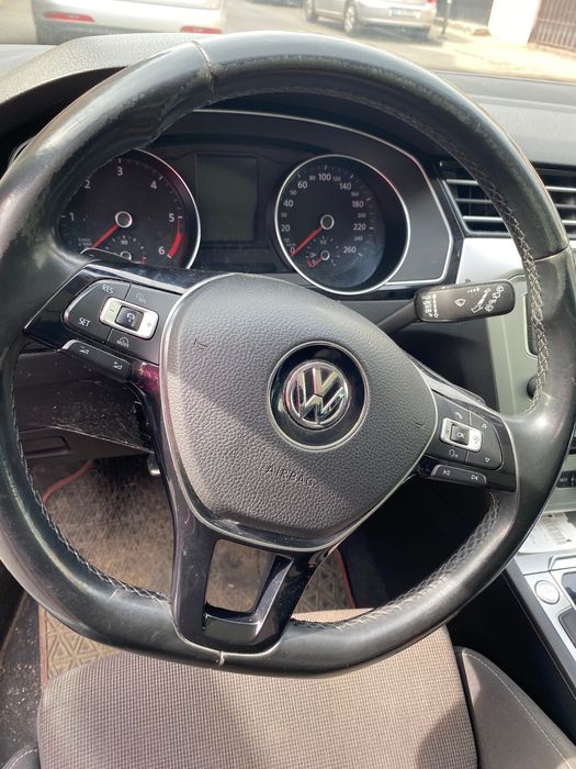 Volkswagen 2.0 automat 2015