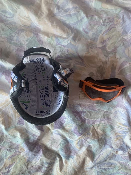 Quicksilver нова детска каска с очила за ски и сноуборд