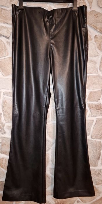 Pantaloni imitatie piele H&M