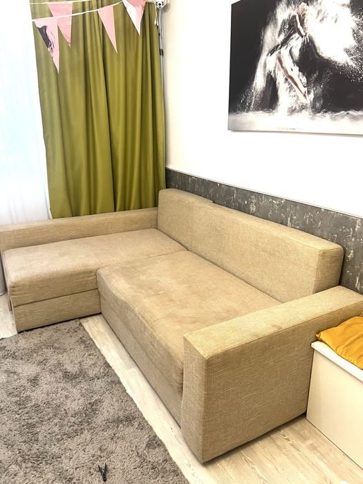 Canapea coltar extensibil si 2 lazi depozitare -canapea bej cu huse