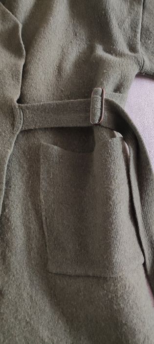 Шерстяной кардиган 46 размера