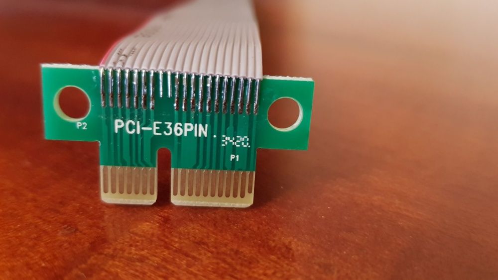 Cablu prelungitor extensie ( riser ) PCI-e 1x la PCIe 1x