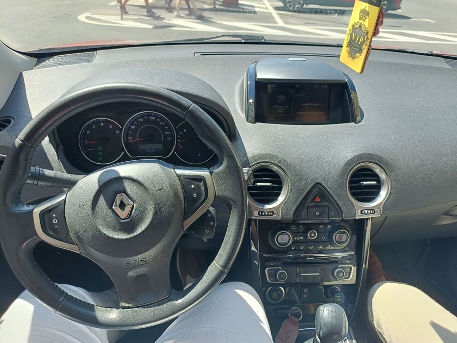 Renault Koleos Initiale Paris