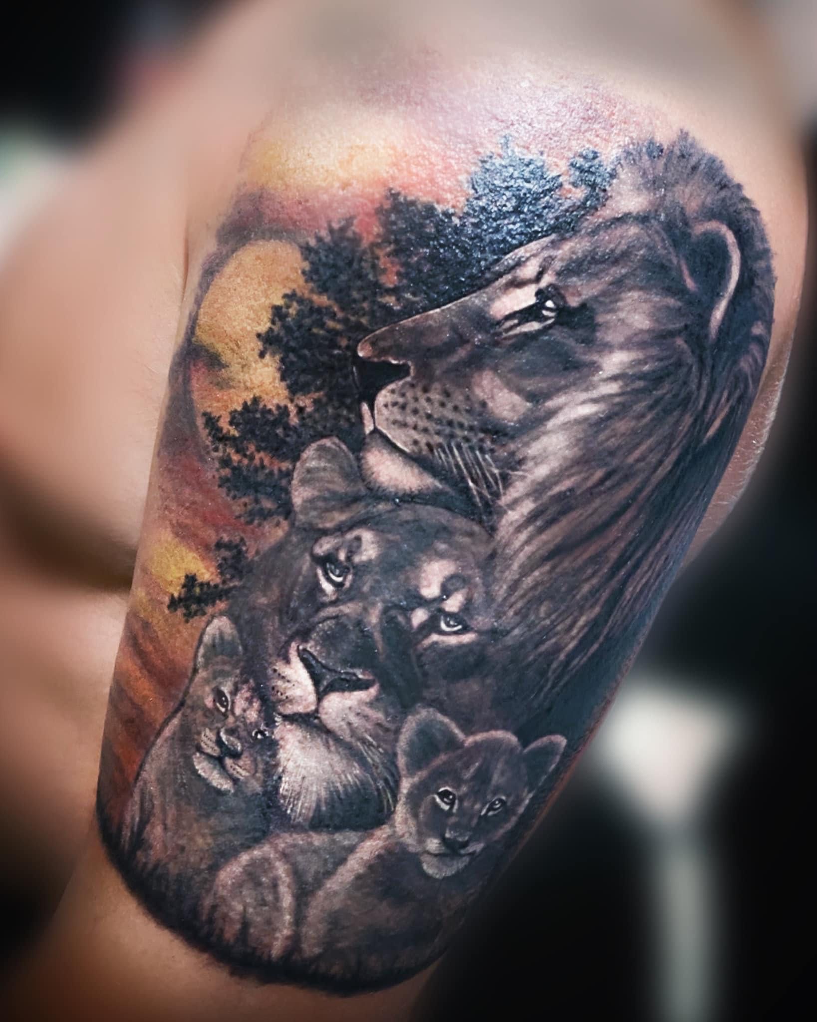 Студио за татуировки във Варна, tattoo, татуси, таттоо, тату, татуист