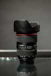 Продавам обектив Canon 24-70mm f/2.8L II USM