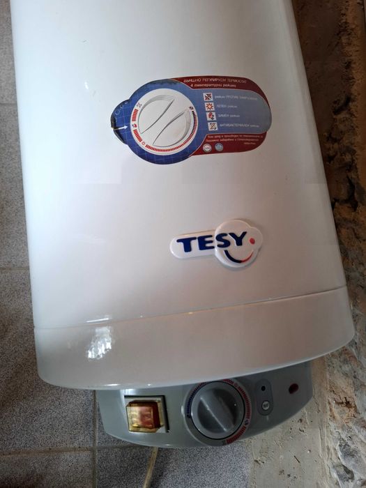 Продавам Бойлер Tesy 80л