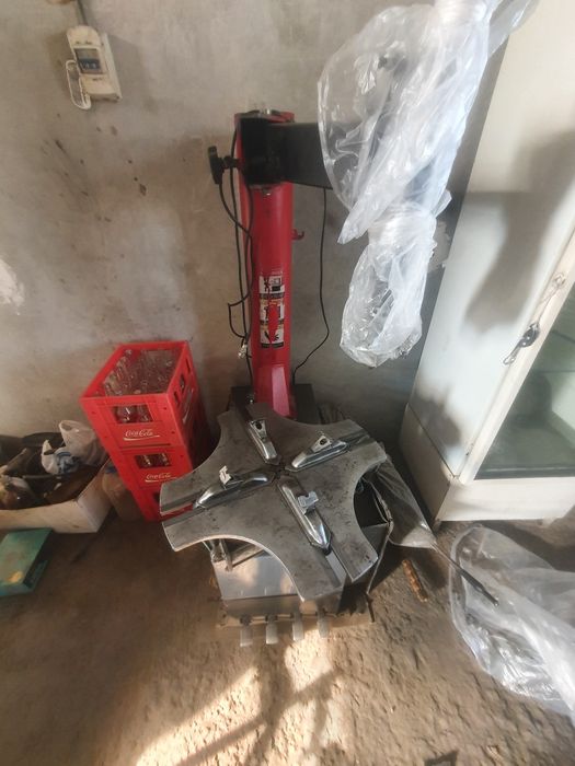 Aprat sotiladi xolati yaxshi ishlaydi 500$kammi bor