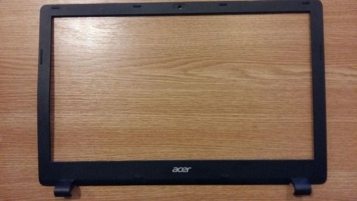 Rama Bezel Display Acer E5 E5-521 E5-571
