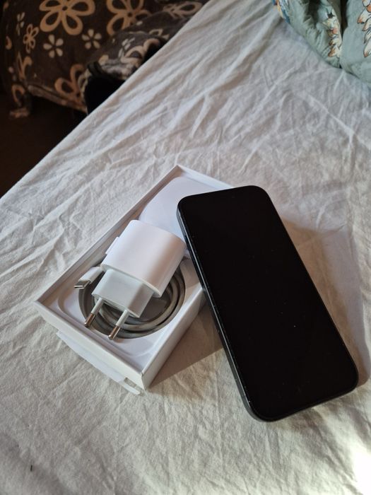 IPhone 15 pro 256GB с 9 месеца гаранция