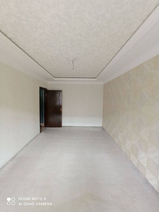 Srochna 22 kvartal 4 etajli g'ishtli dom