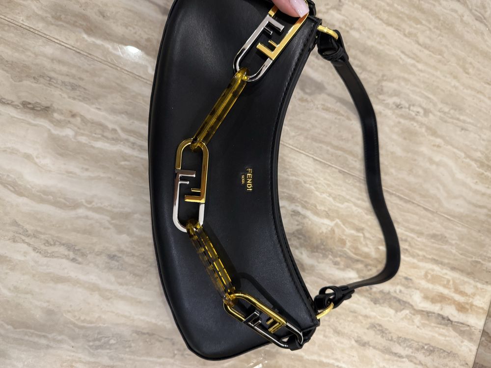 Дамска чанта Fendi