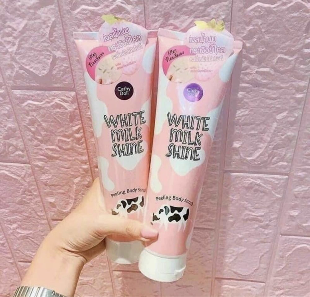 Cathy Doll White Strawberry Body Scrub