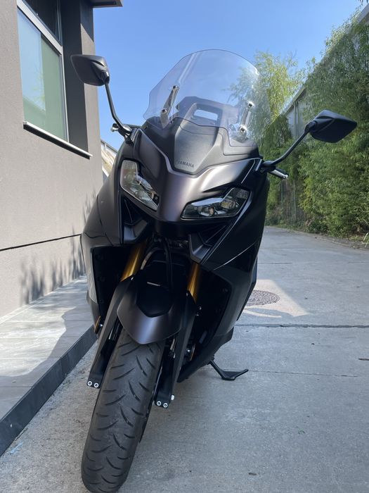 Yamaha T-Max Tech Max 2024