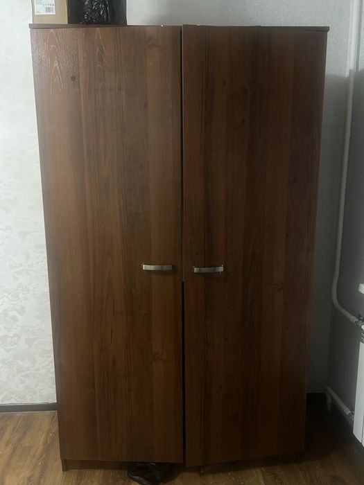 Отдам даром шкаф