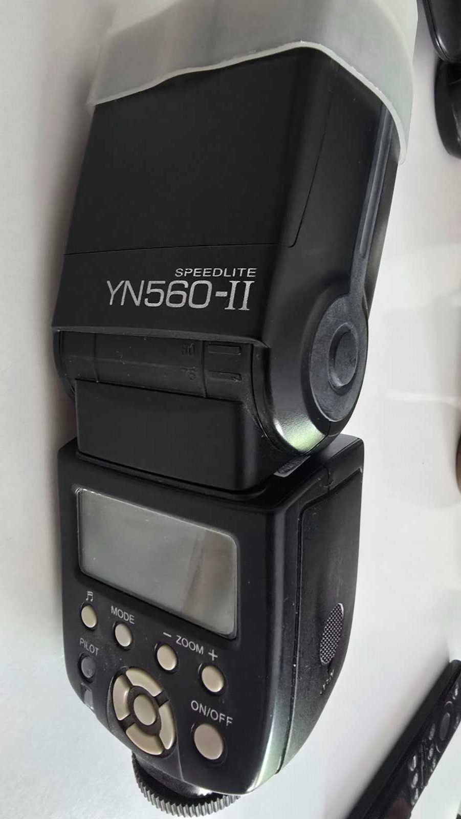 Светкавица Speedlite YN560-II