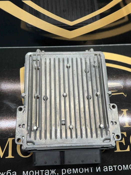Блок ECU / Управляващ блок на двигателя Range Rover /Jaguar