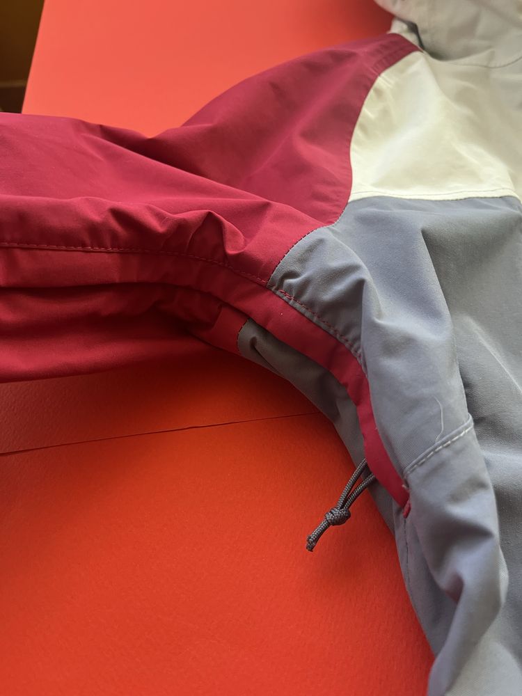 The North Face : DryVent Jacket S / Оригинал