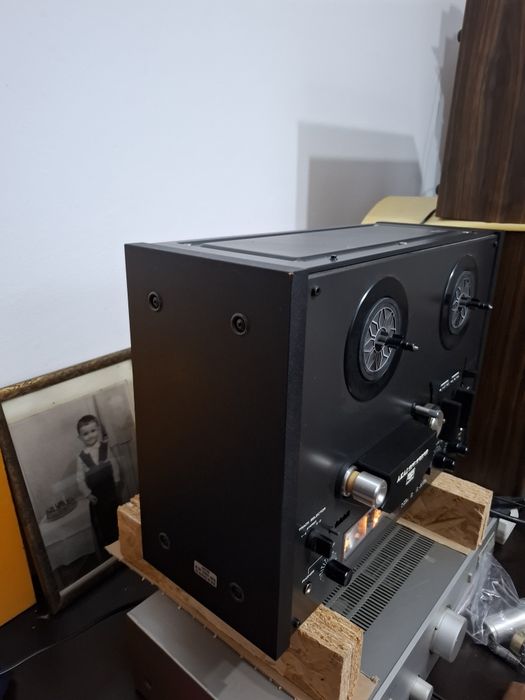 Magnetofon stereo Akai gx