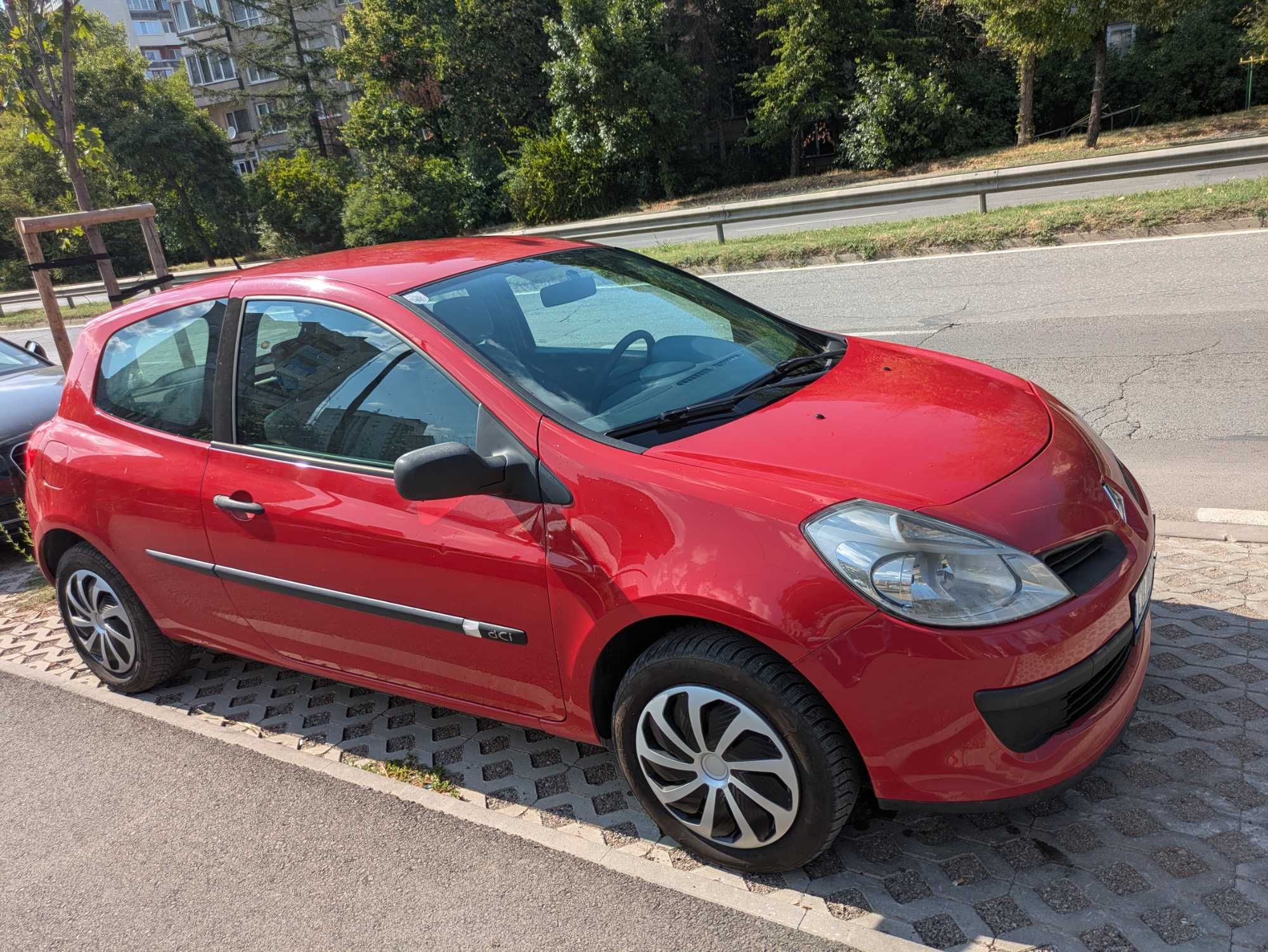 Renault Clio 1.5dci 86,к.с
