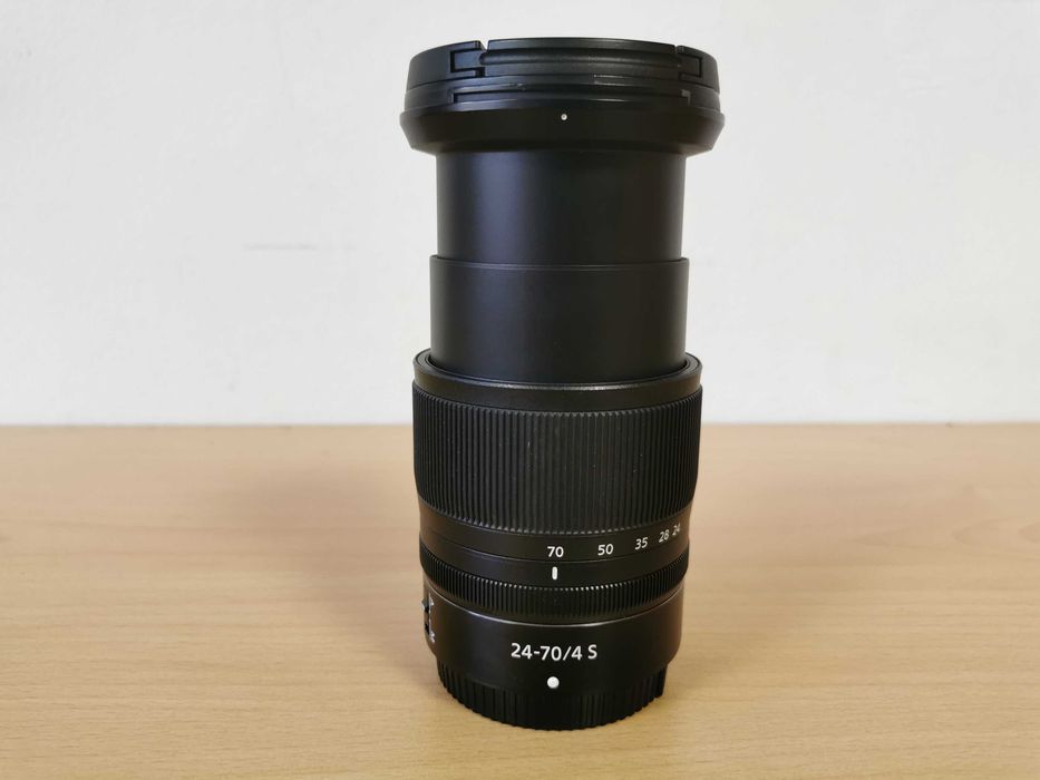 Nikon Nikkor 24-70mm F/4 S Full Frame обектив за Nikon Z фотоапарати