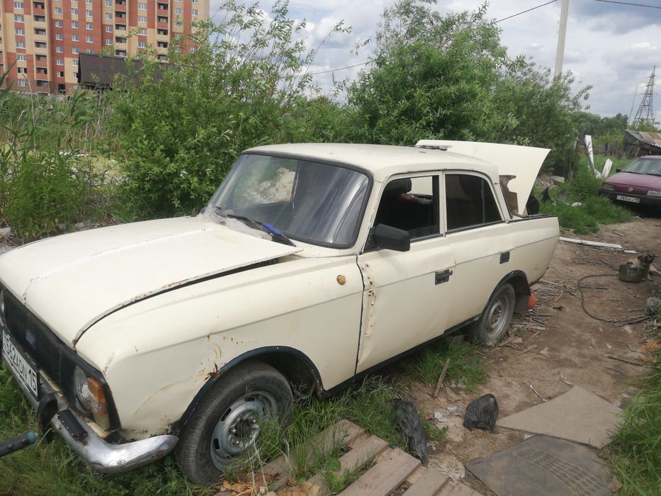 Продам машину Москвич 412иэ