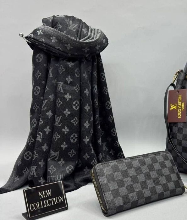 Set esarfa+portofel,super model ,super calitate, saculet, etichetă