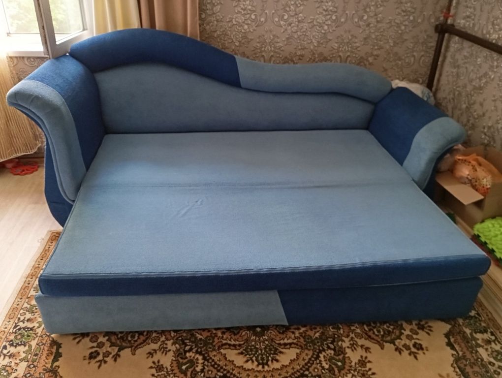 Продается диван с ящиком