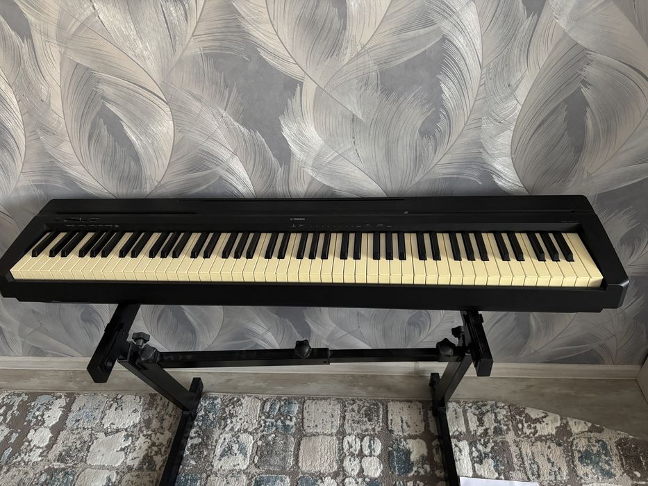 Пианино электронное.