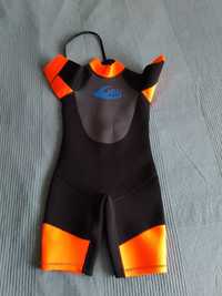 Детски костюм Gills за водни спортове (135-150 cm) в отлично състояние