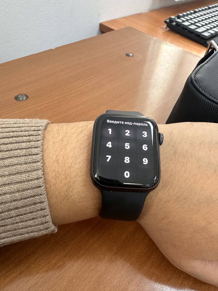 apple watch se 44