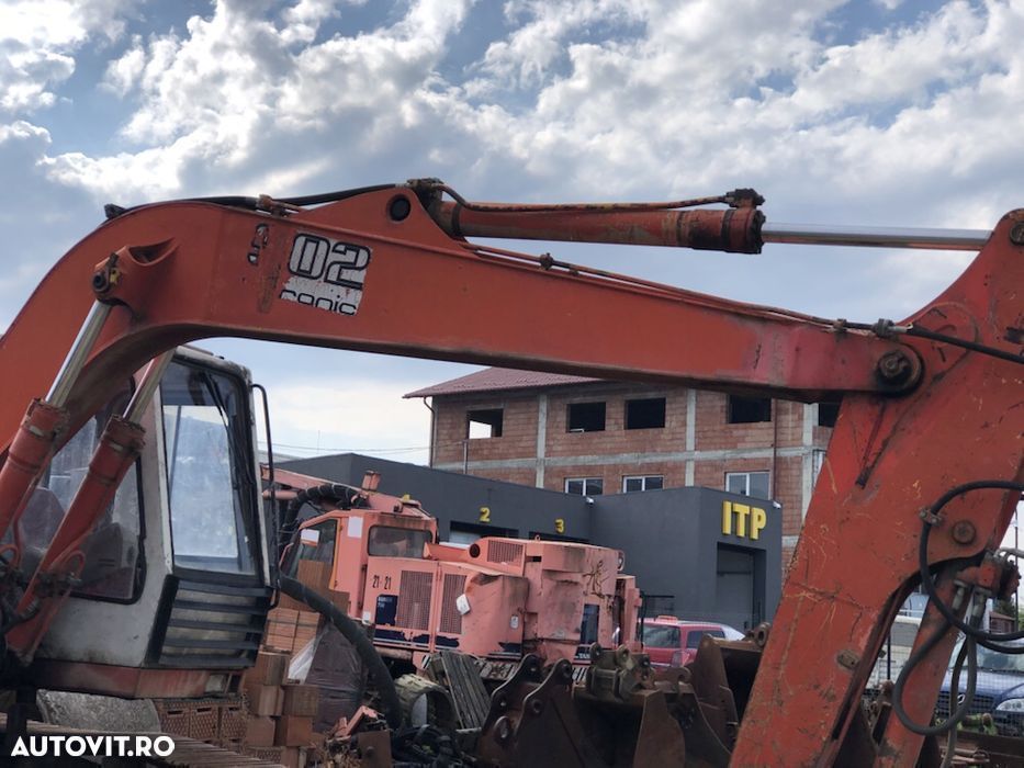 braÈ› cu cilindri excavator pe senile liebherr r902