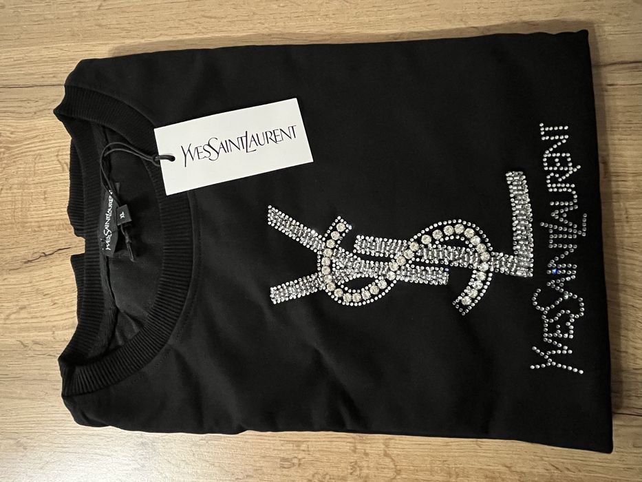 Нова дамска блуза