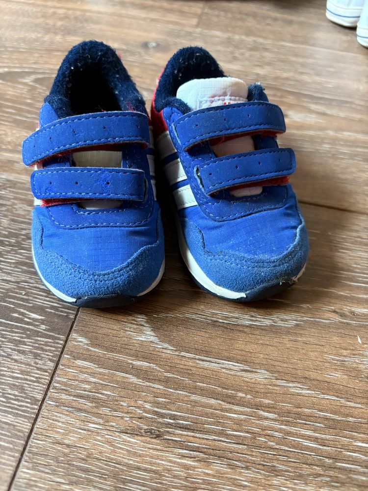 Adidasi adidas nr 18