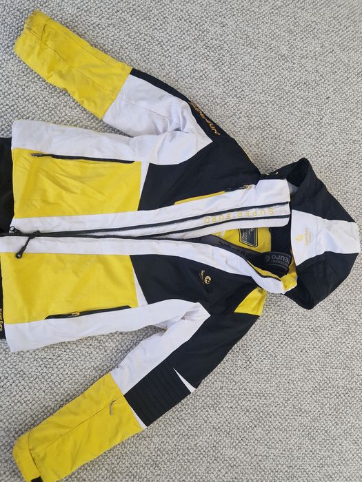 Продаю зимний женский комбинезон