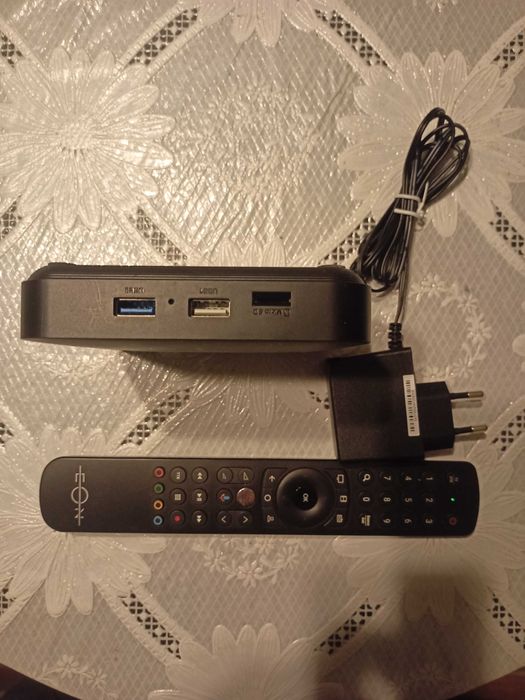 Eon Android tv box.