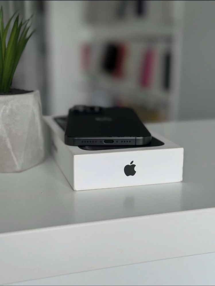 Iphone 15 pro max 256 gb esim