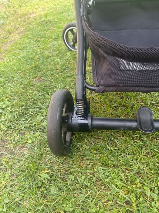 Cărucior cybex beezy