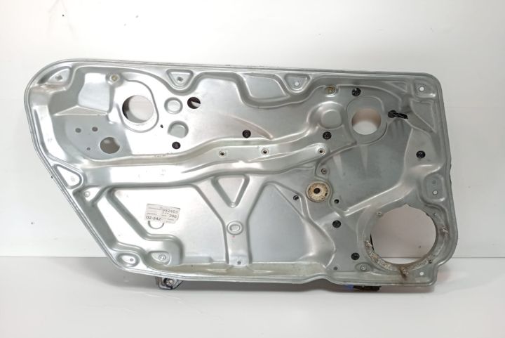 Macara usa stanga 3B4837755D Volkswagen VW Passat B5.5 (facelift)